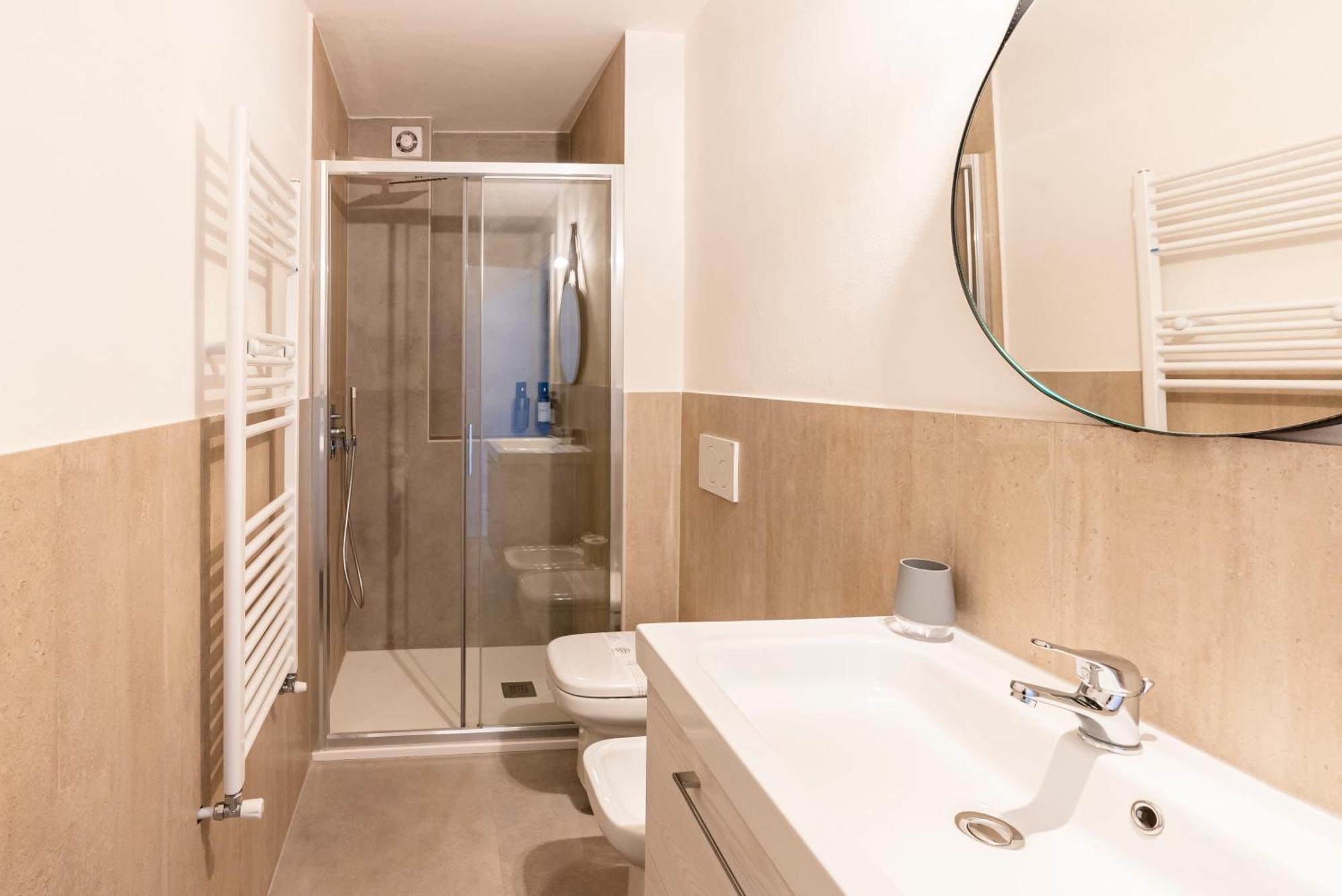 I Bimbi Apartments Livourne Extérieur photo